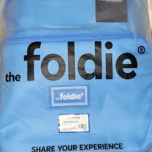 THE FOLDIE Azur Blue Collapsible Travel Bag